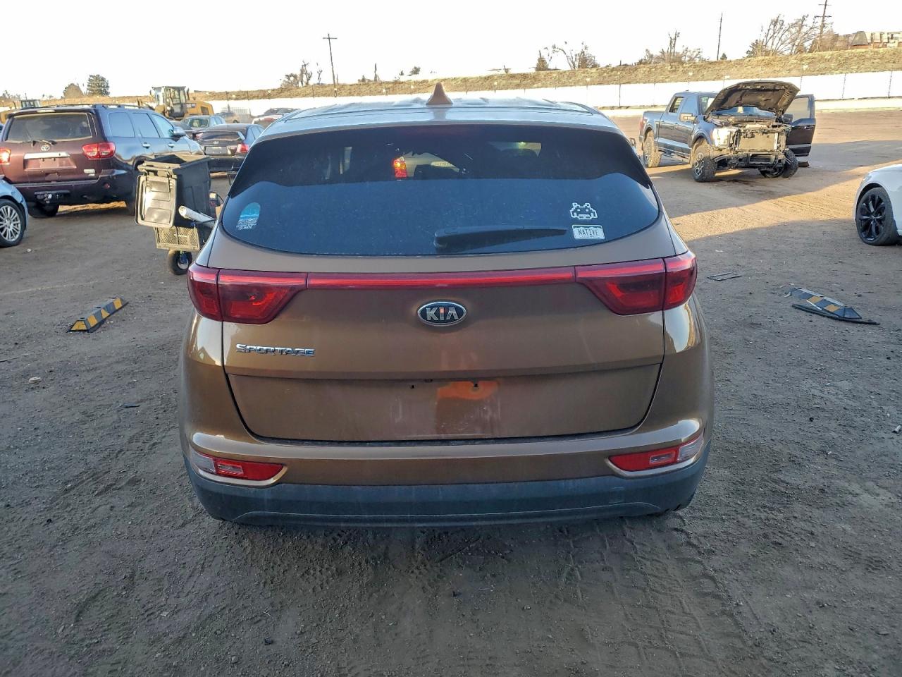 2018 KIA SPORTAGE LX photo 6