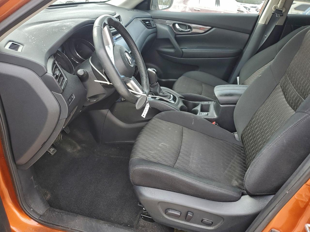 2018 NISSAN ROGUE S photo 13
