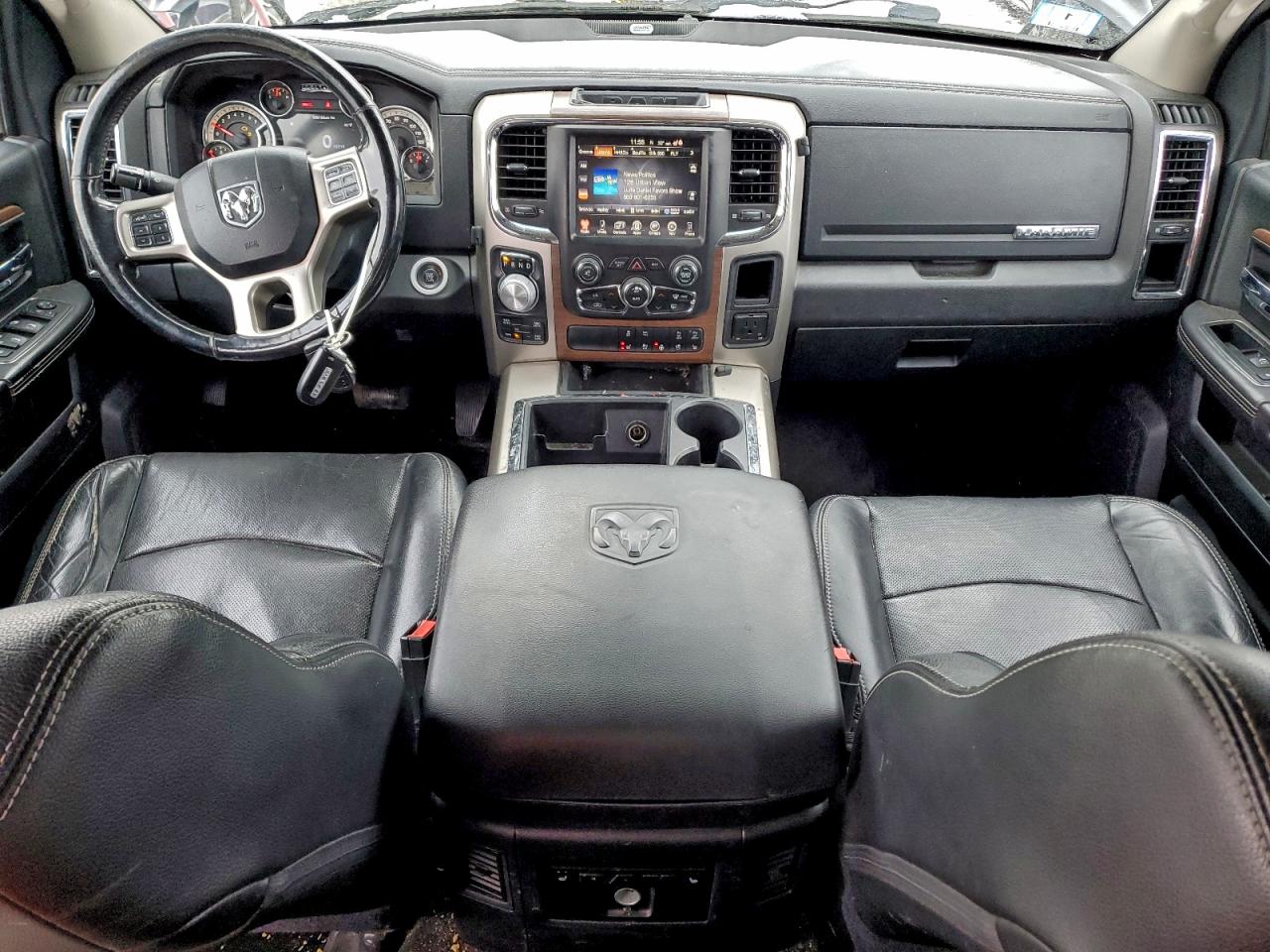 2014 RAM 1500 LARAMIE photo 8