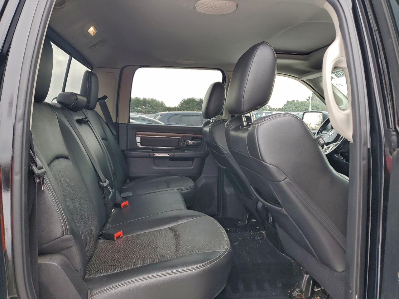 2014 RAM 1500 LARAMIE photo 10