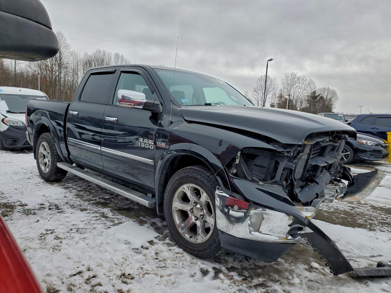 2014 RAM 1500 LARAMIE photo 4