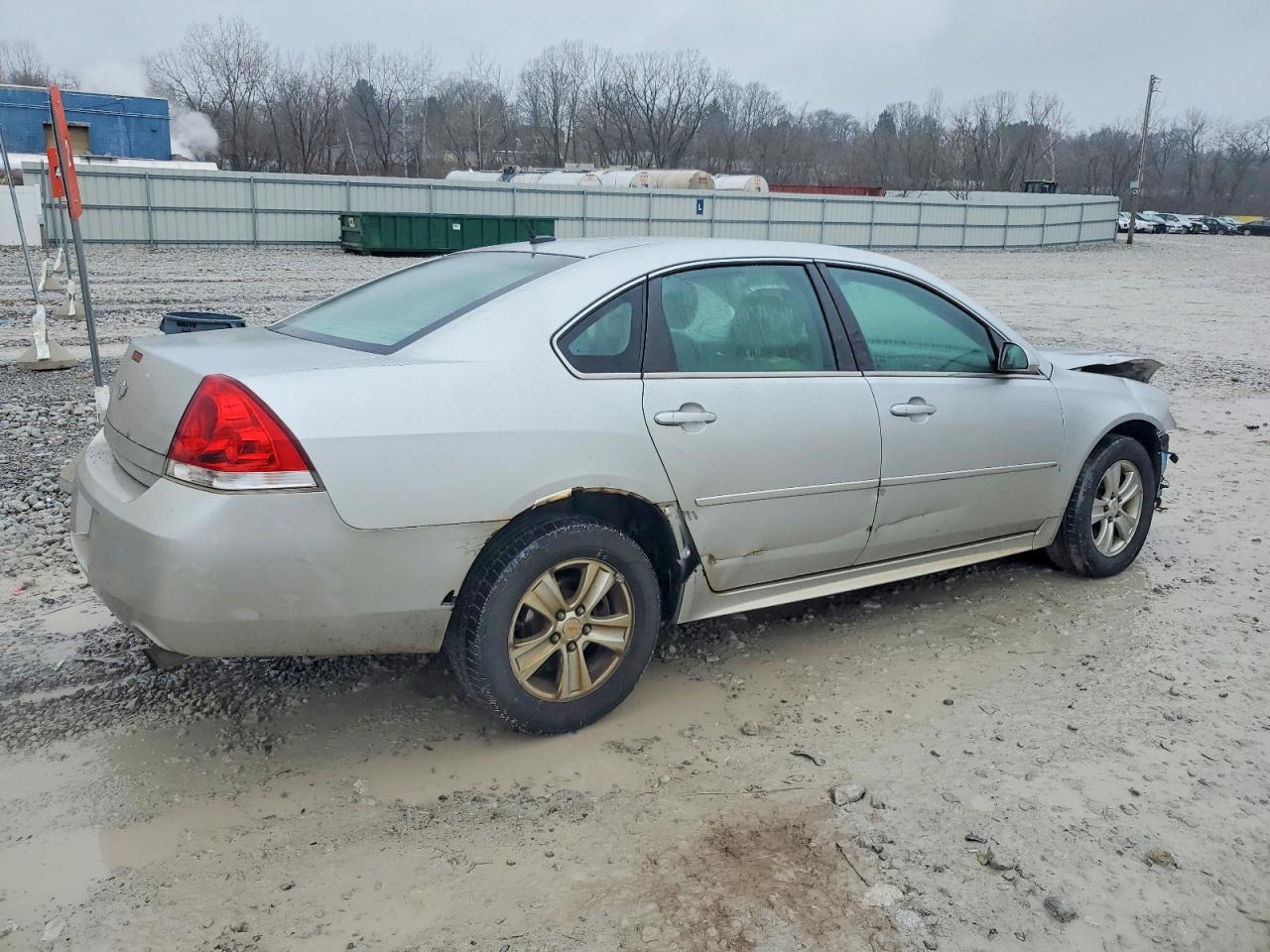 2013 CHEVROLET IMPALA LS photo 3