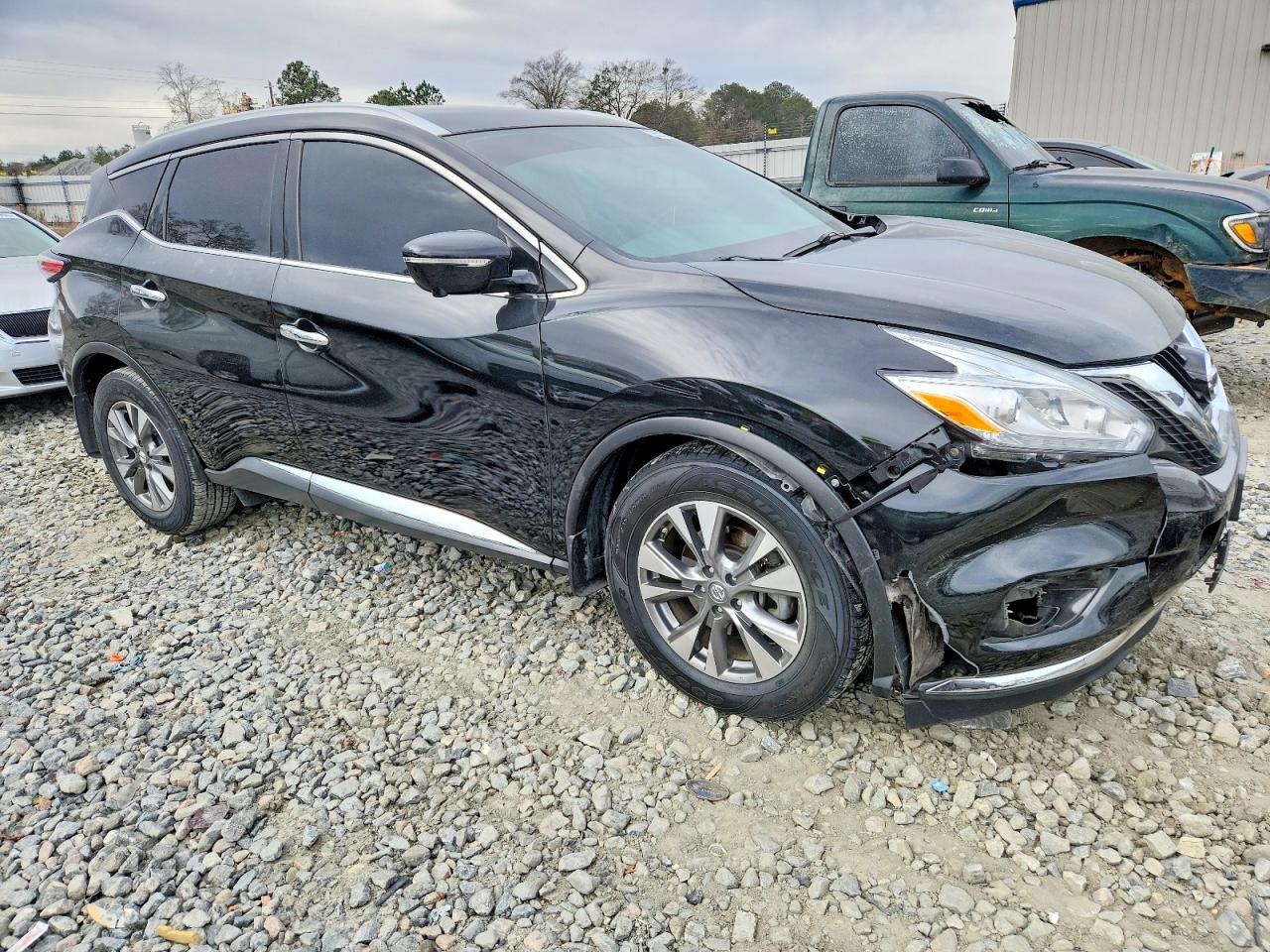 2015 NISSAN MURANO S photo 4