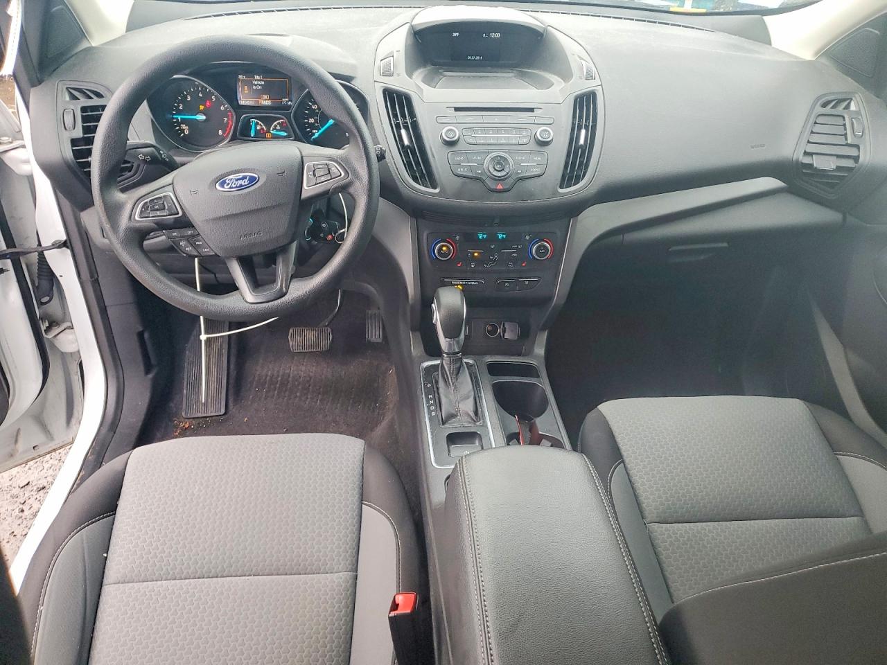 2018 FORD ESCAPE SE photo 8