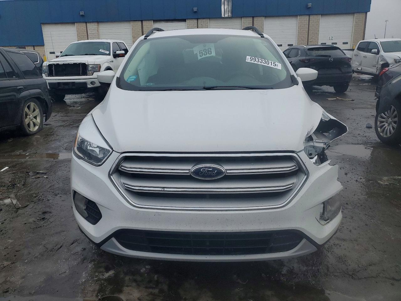 2018 FORD ESCAPE SE photo 5