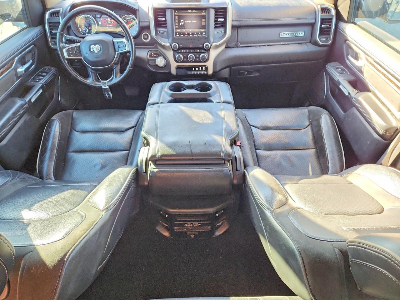 2019 RAM 1500 LARAMIE photo 8