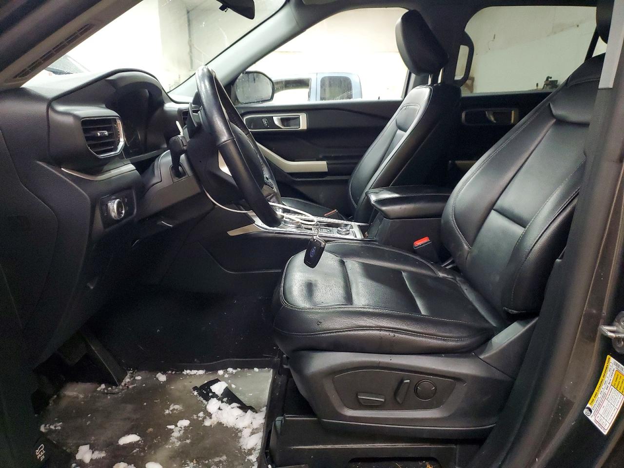 2020 FORD EXPLORER XLT photo 7