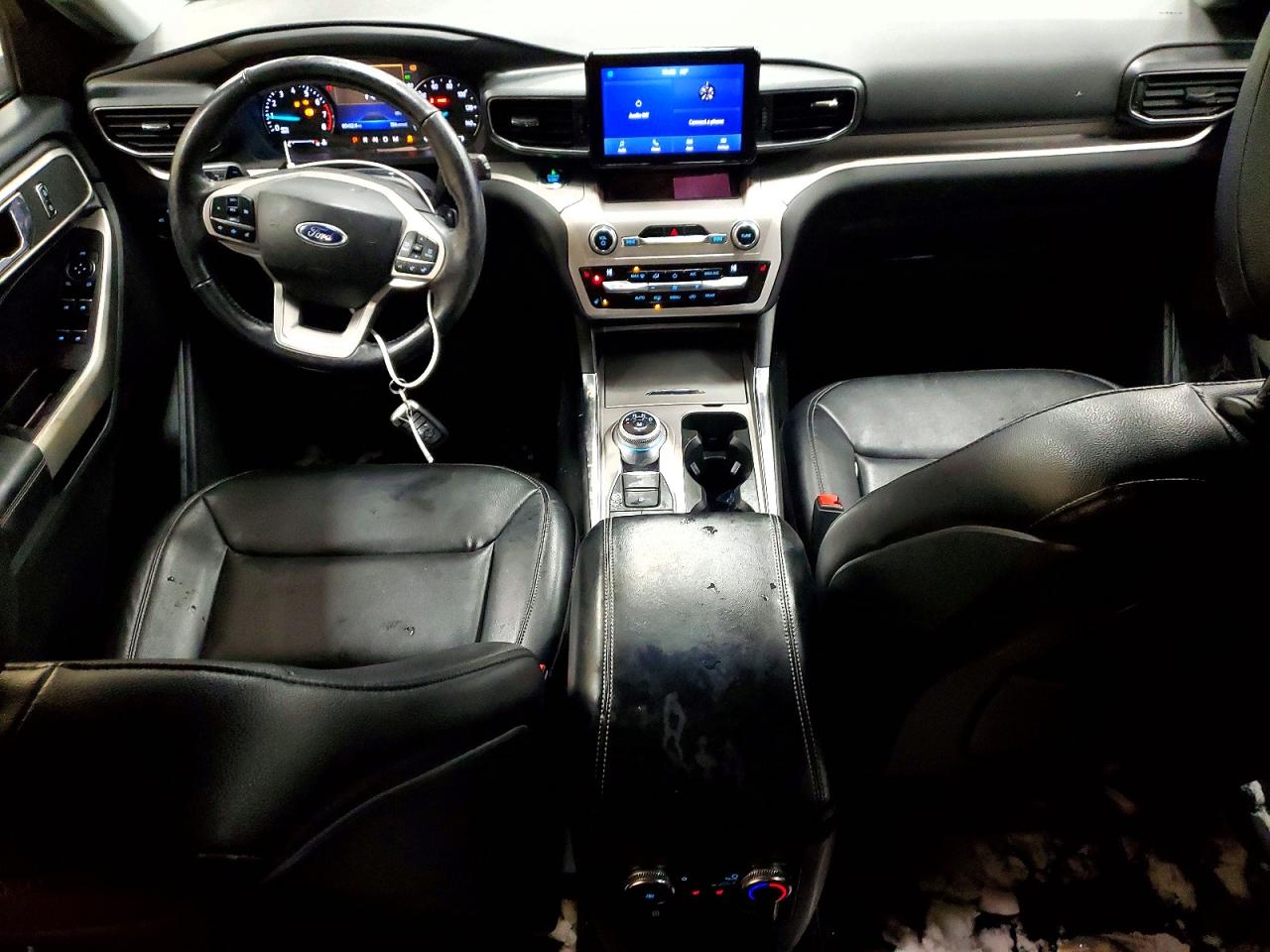 2020 FORD EXPLORER XLT photo 8