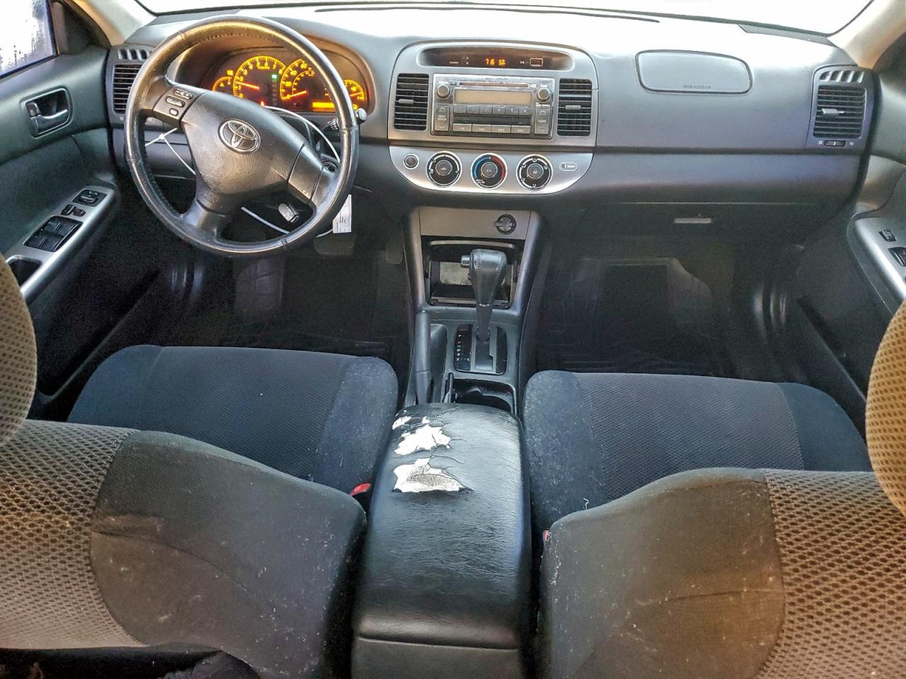 2006 TOYOTA CAMRY SE photo 8