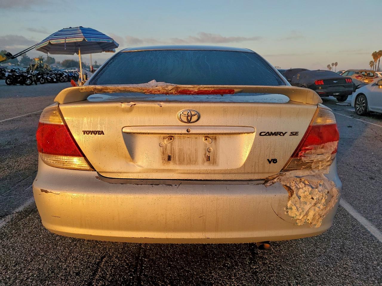 2006 TOYOTA CAMRY SE photo 6