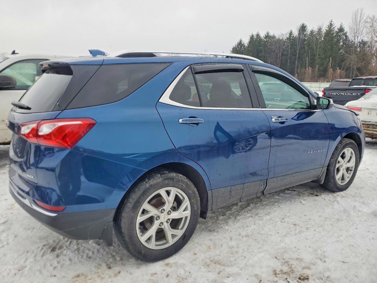 2021 CHEVROLET EQUINOX PREMIER photo 3