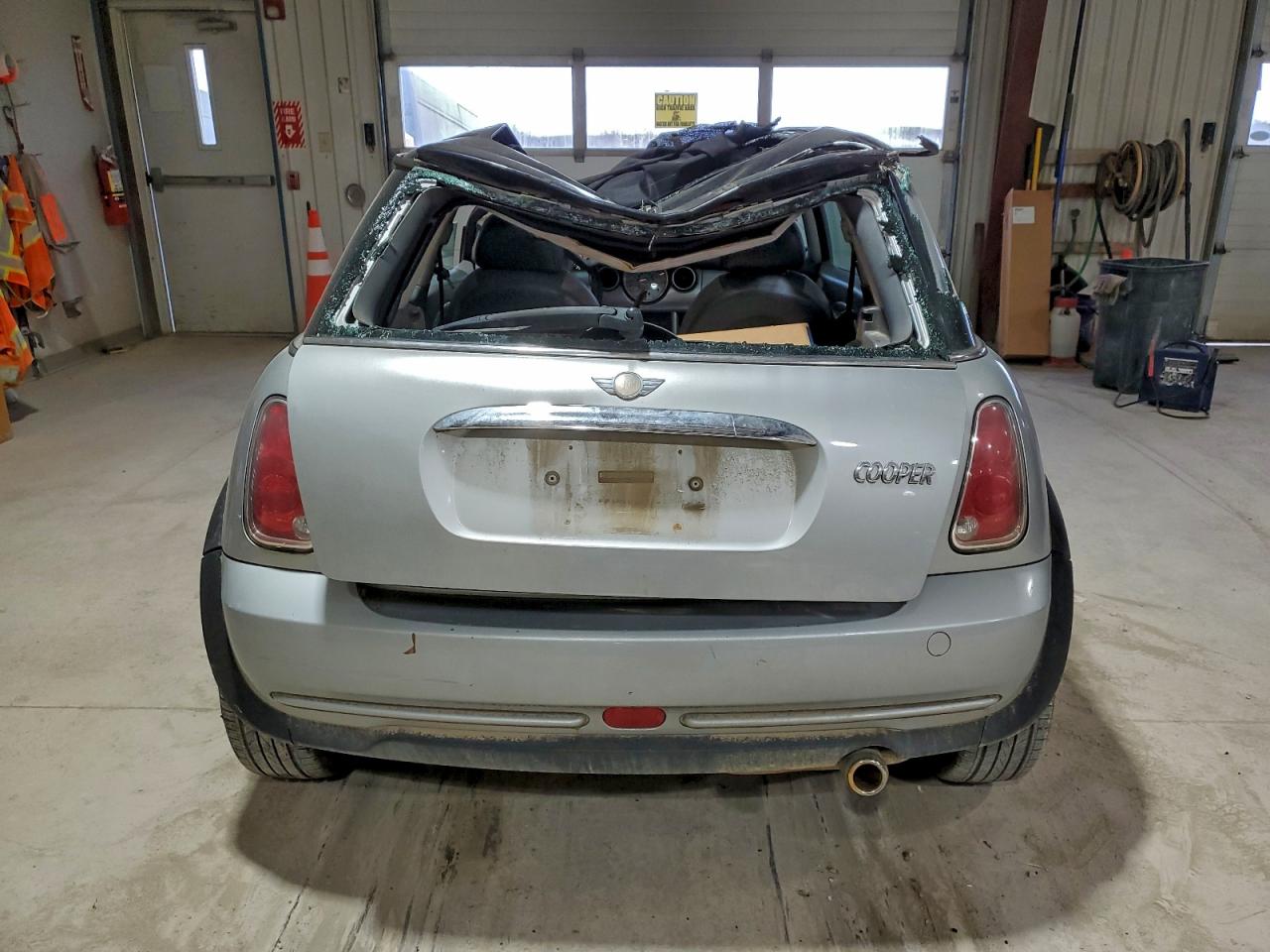 2006 MINI COOPER photo 6