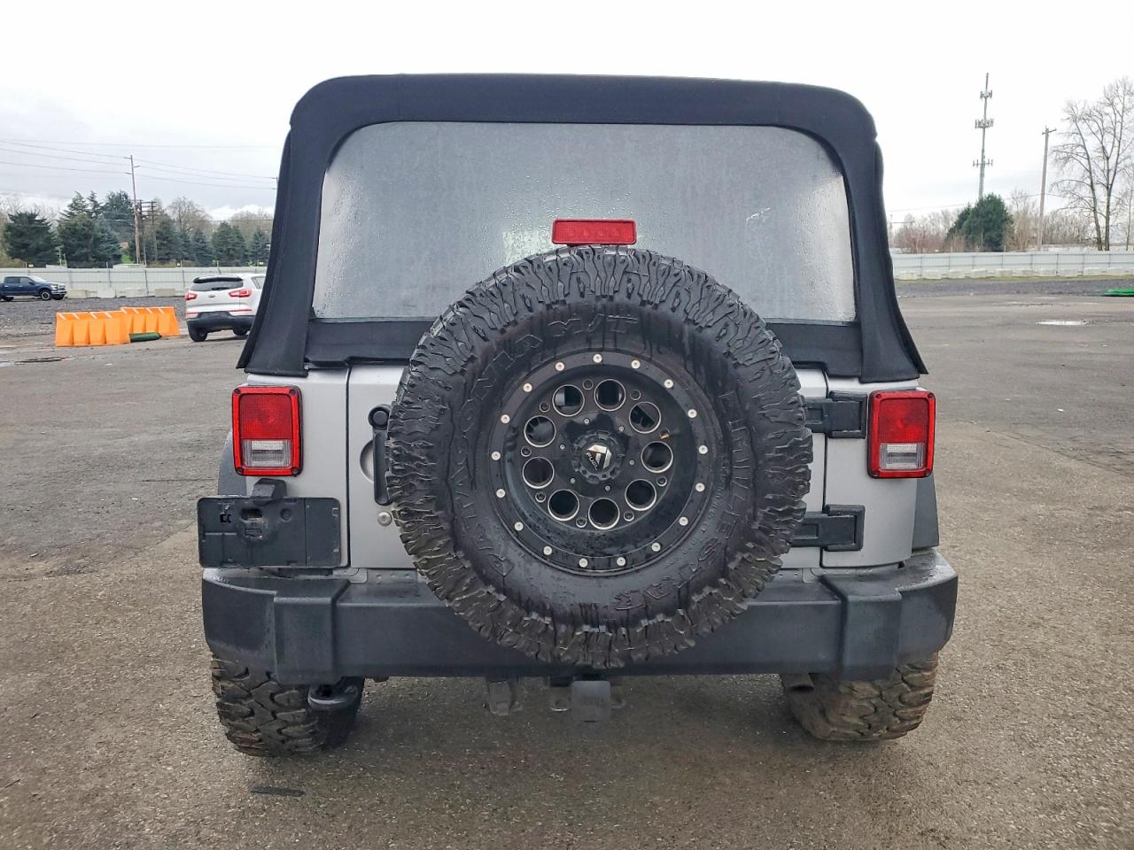 2013 JEEP WRANGLER UNLIMITED SPORT photo 6