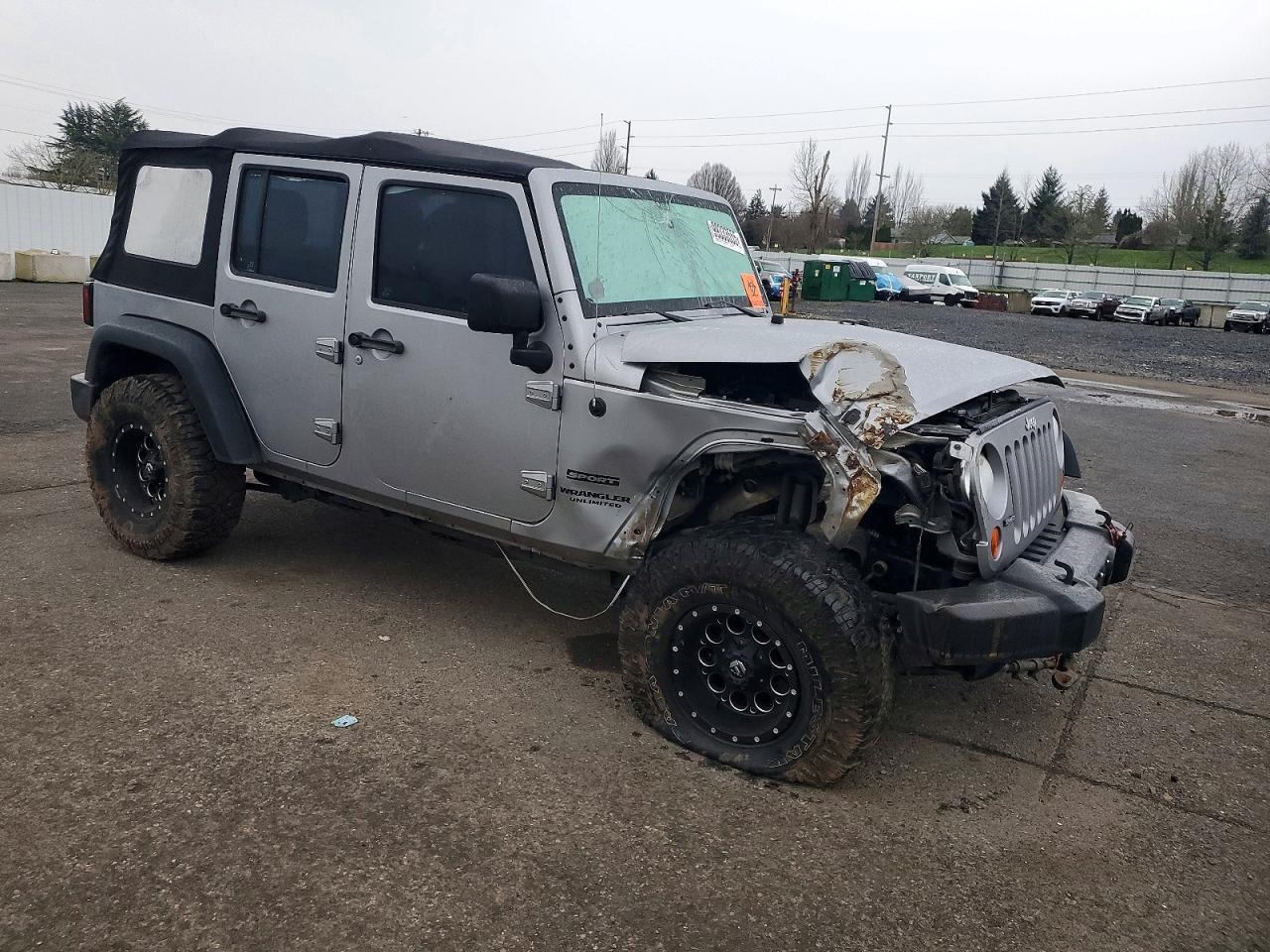 2013 JEEP WRANGLER UNLIMITED SPORT photo 4