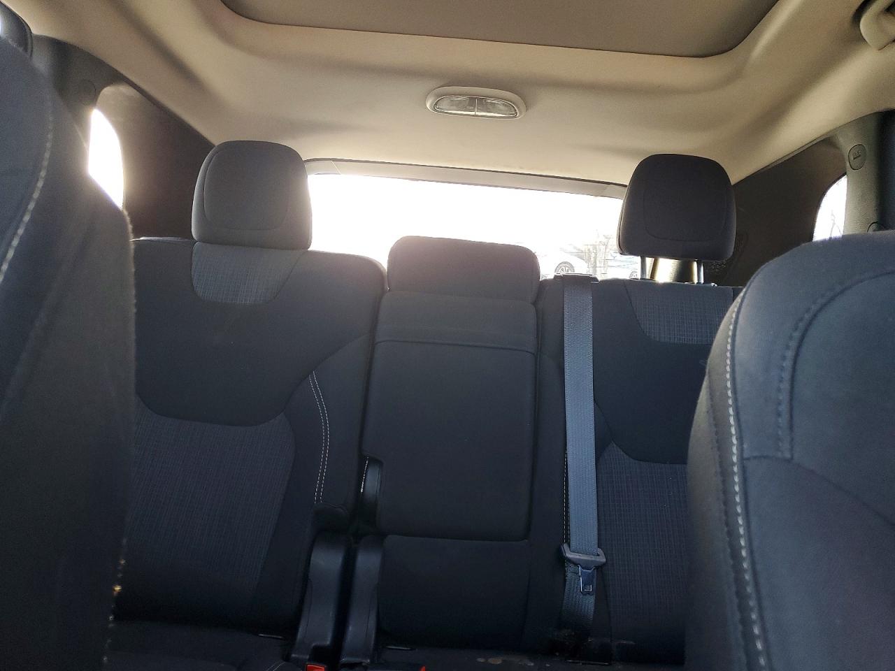 2015 JEEP CHEROKEE LATITUDE photo 10