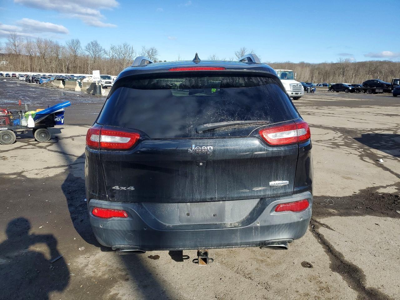 2015 JEEP CHEROKEE LATITUDE photo 6