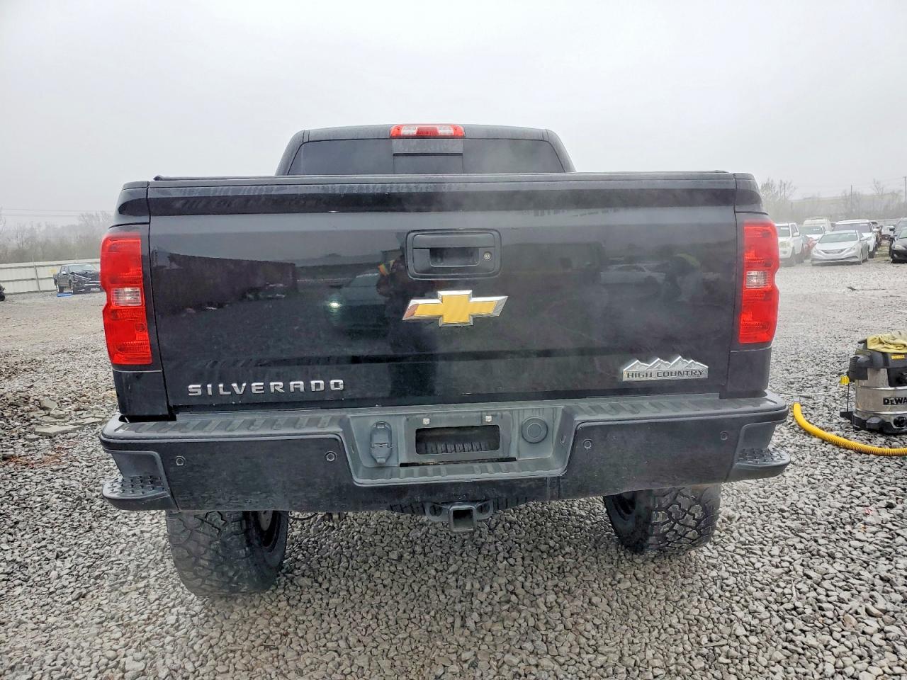 2015 CHEVROLET SILVERADO K1500 HIGH COUNTRY photo 6