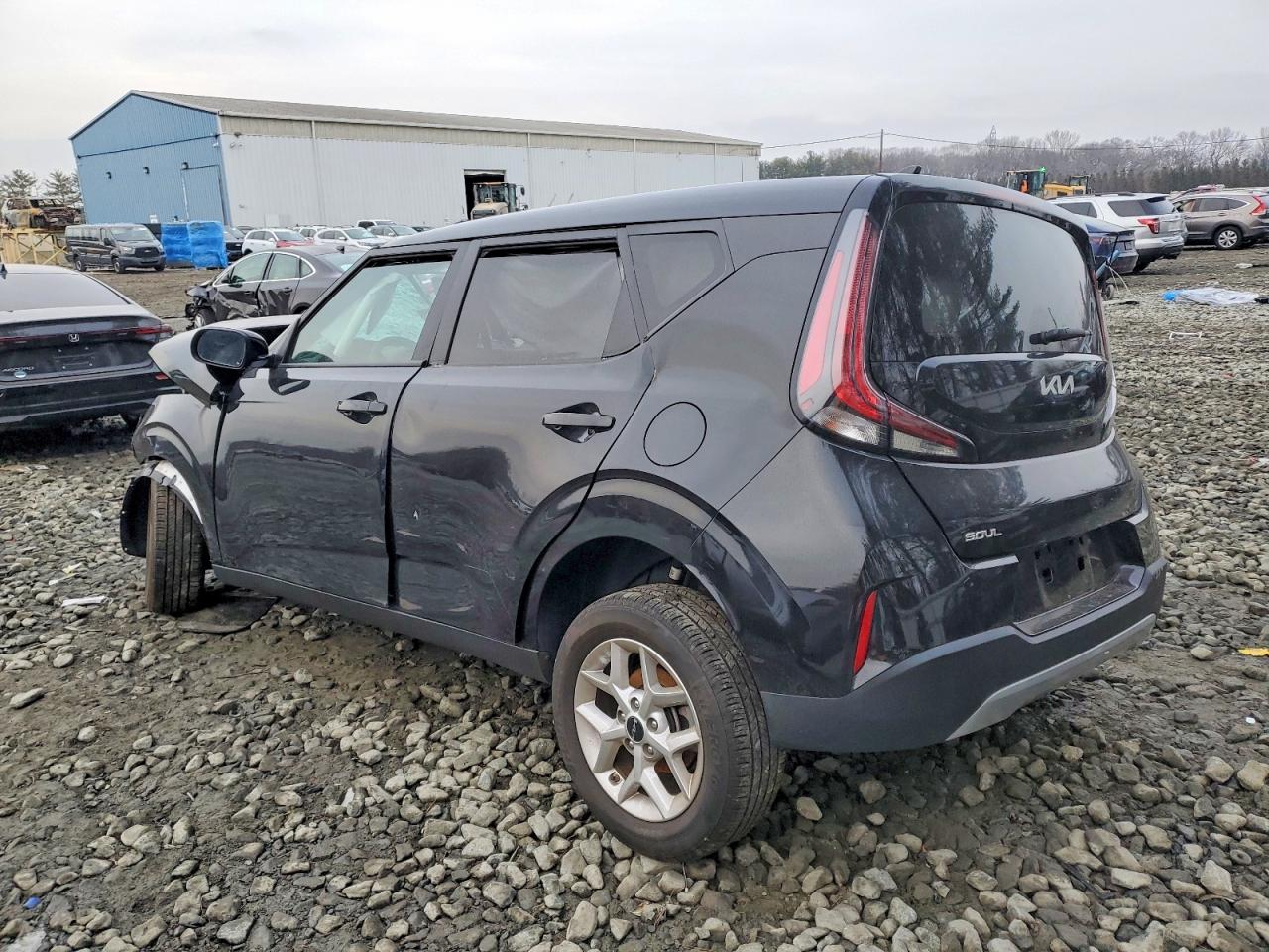 2024 KIA SOUL LX photo 2