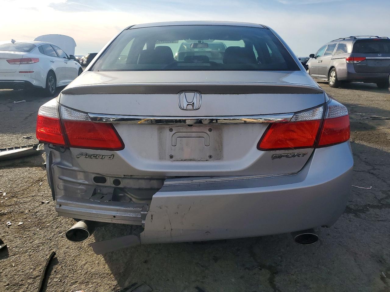 2013 HONDA ACCORD SPORT photo 6