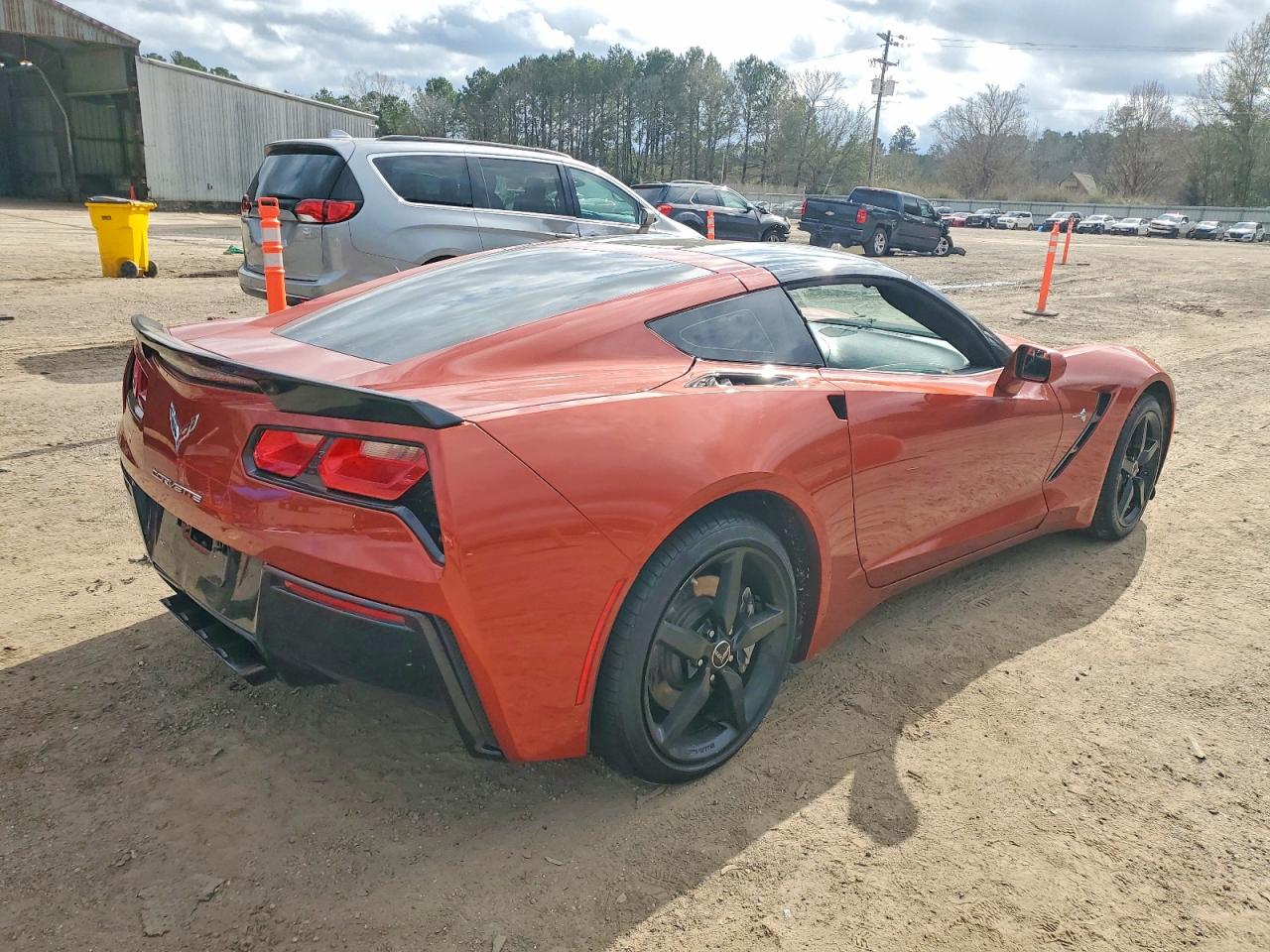 2015 CHEVROLET CORVETTE STINGRAY 2LT photo 3
