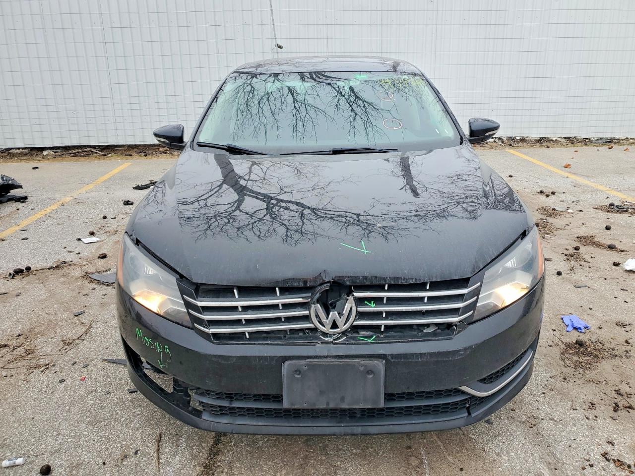 2012 VOLKSWAGEN PASSAT SEL photo 5