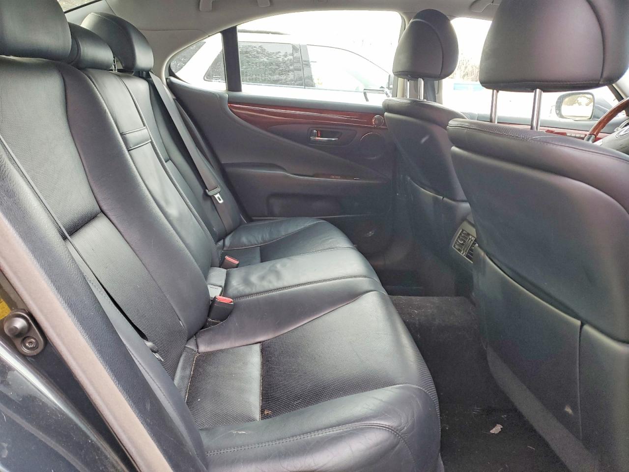 2008 LEXUS LS 460 photo 10