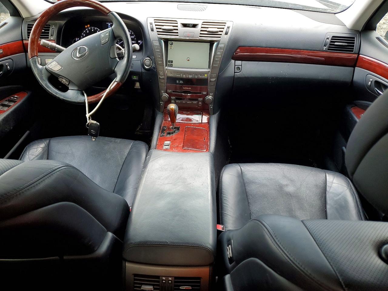 2008 LEXUS LS 460 photo 8
