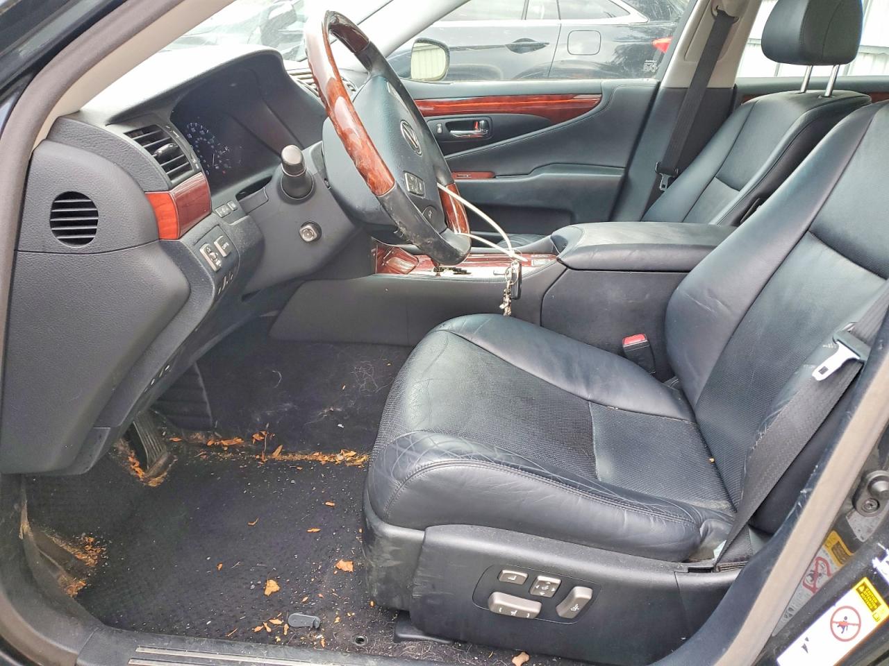 2008 LEXUS LS 460 photo 7