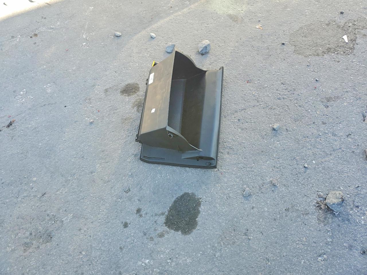 2015 TOYOTA RAV4 LIMITED photo 13