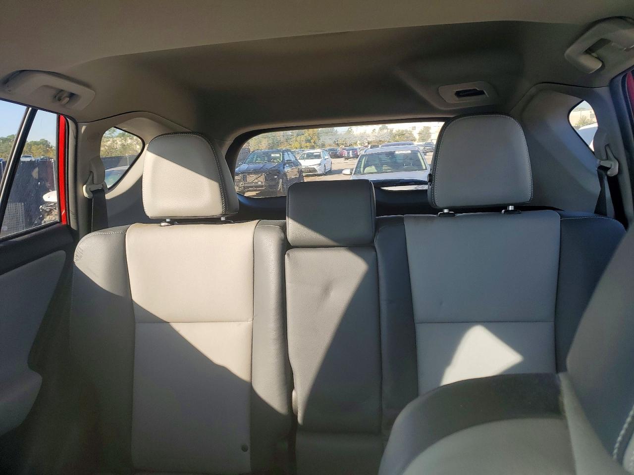 2015 TOYOTA RAV4 LIMITED photo 10