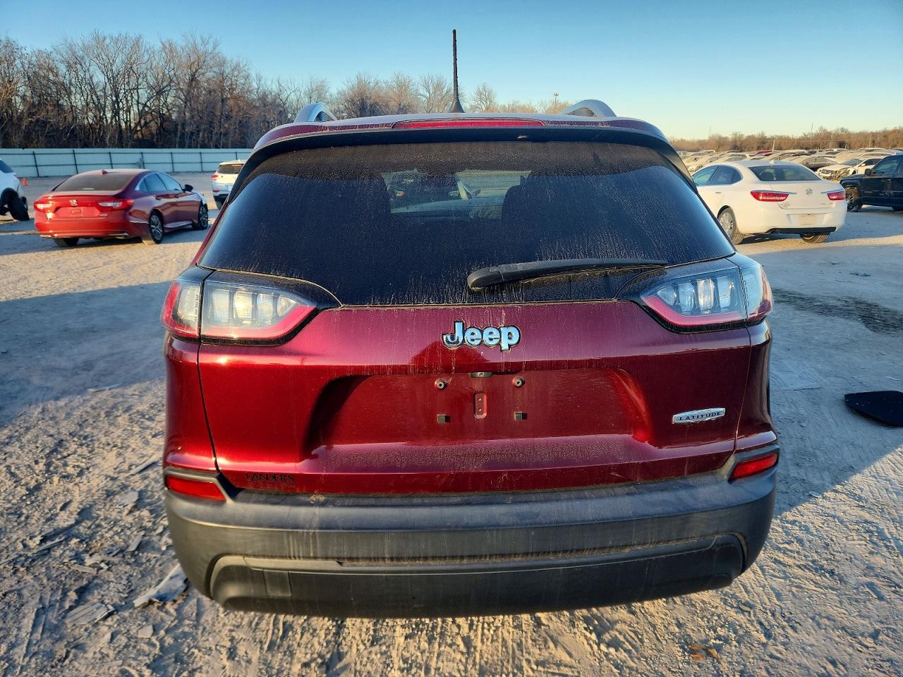 2019 JEEP CHEROKEE LATITUDE photo 6