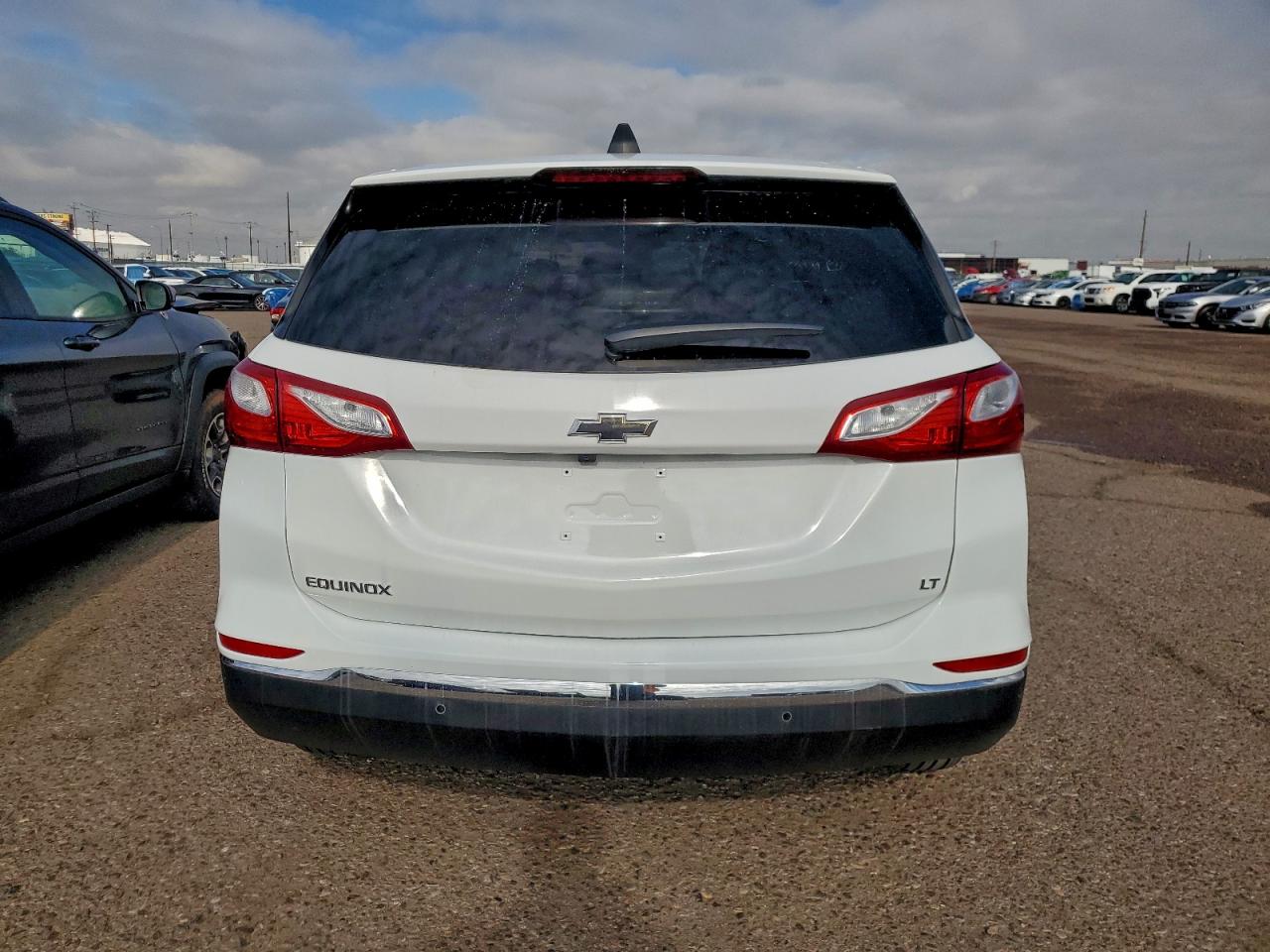 2020 CHEVROLET EQUINOX LT photo 6