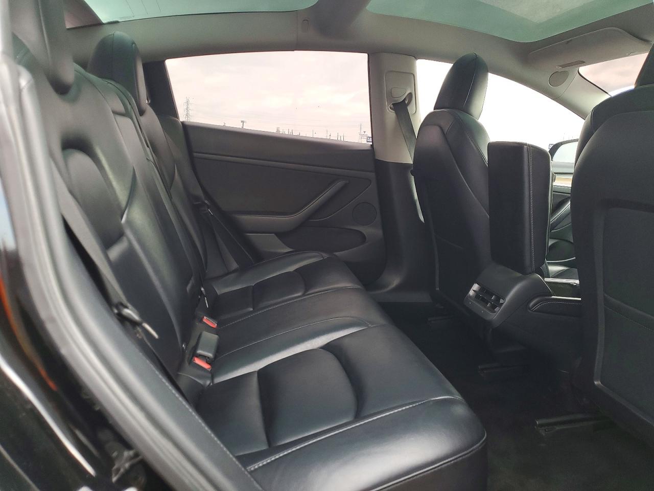 2023 TESLA MODEL 3 photo 10