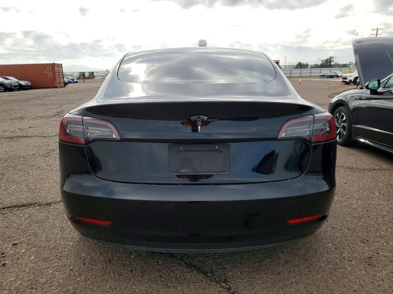 2023 TESLA MODEL 3 photo 6
