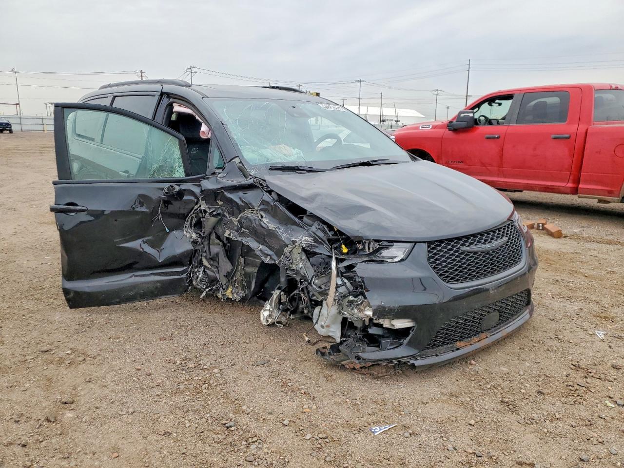 2025 CHRYSLER PACIFICA LIMITED photo 4