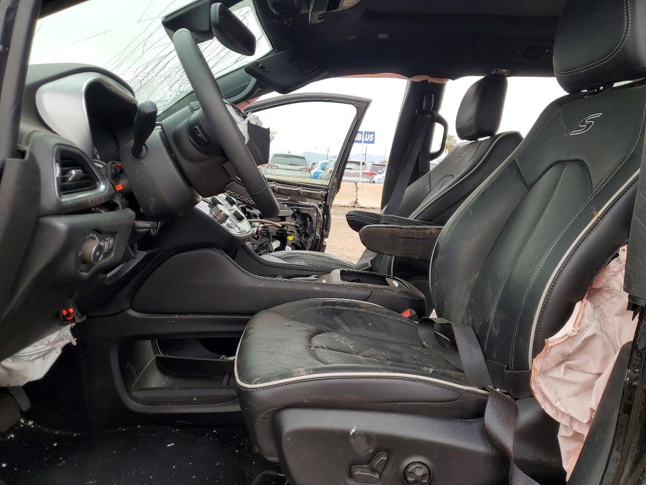 2025 CHRYSLER PACIFICA LIMITED photo 7