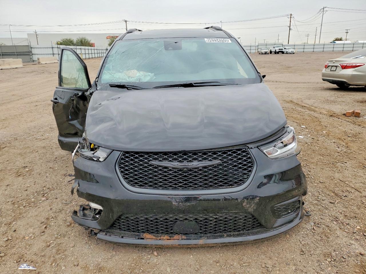 2025 CHRYSLER PACIFICA LIMITED photo 5