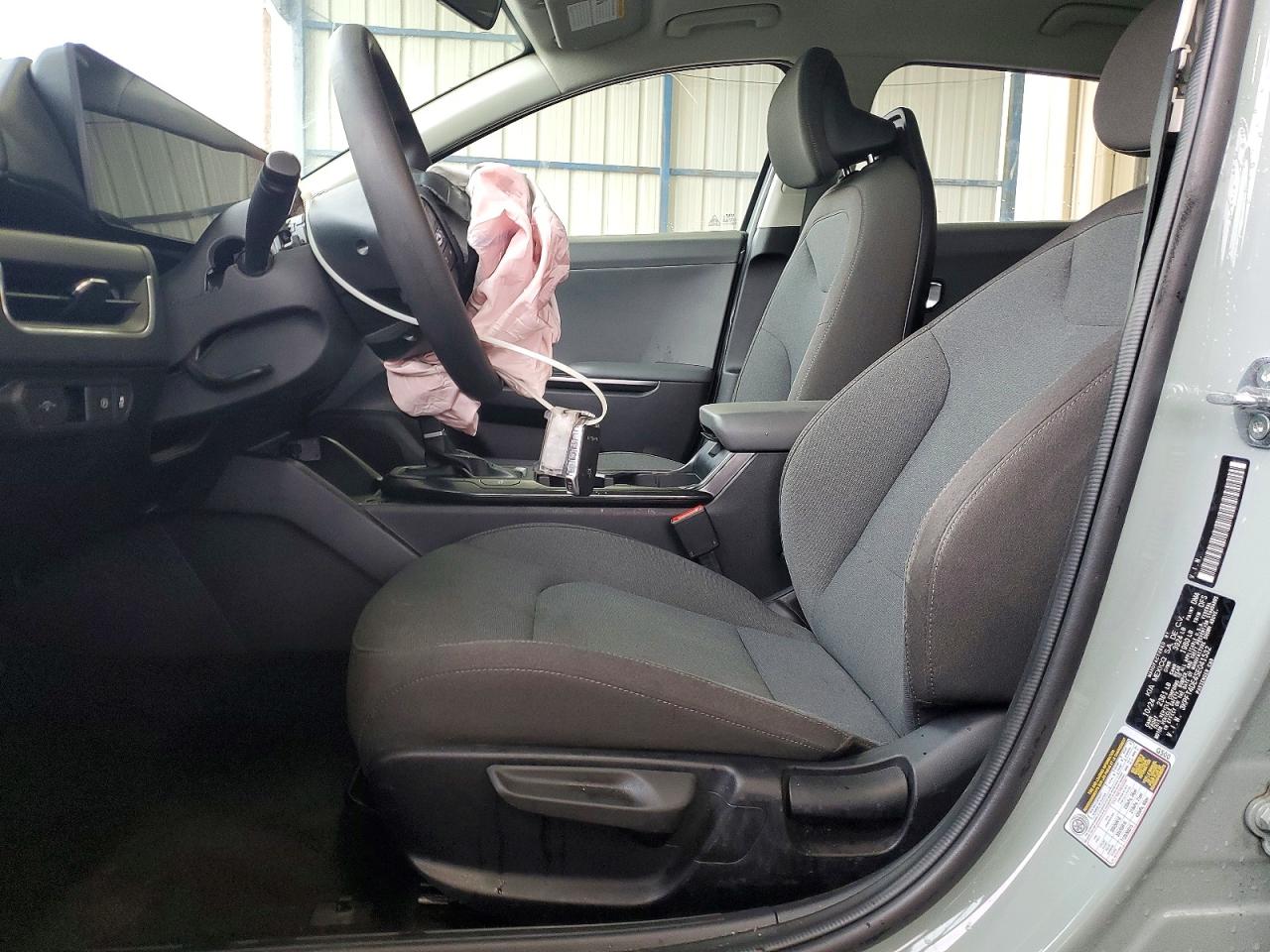 2025 KIA K4 LX photo 7