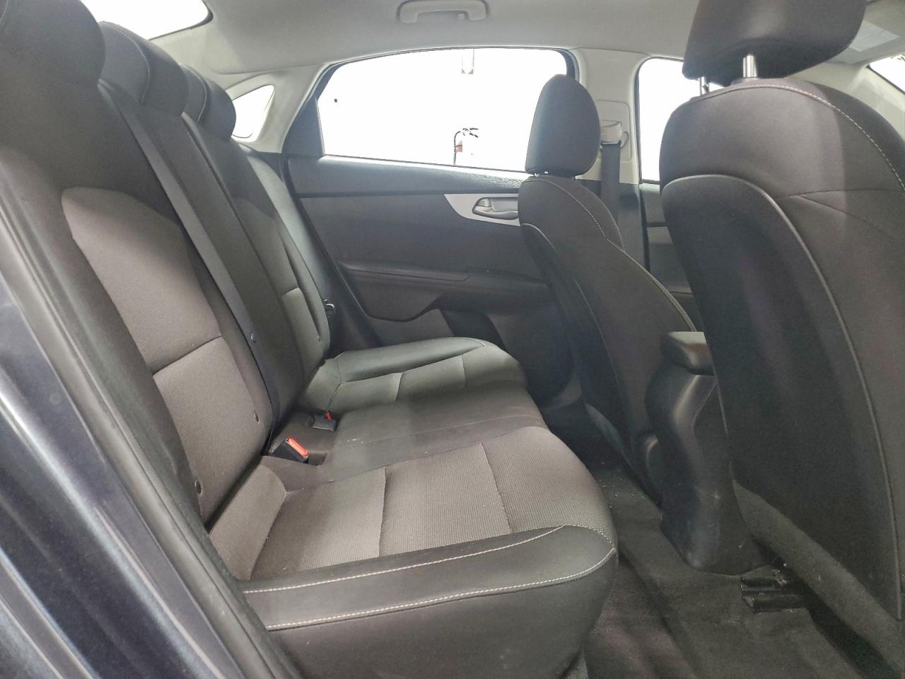 2023 KIA FORTE LX photo 10