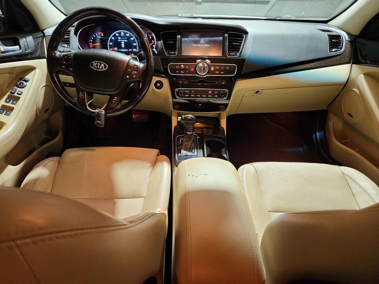 2015 KIA CADENZA PREMIUM photo 8