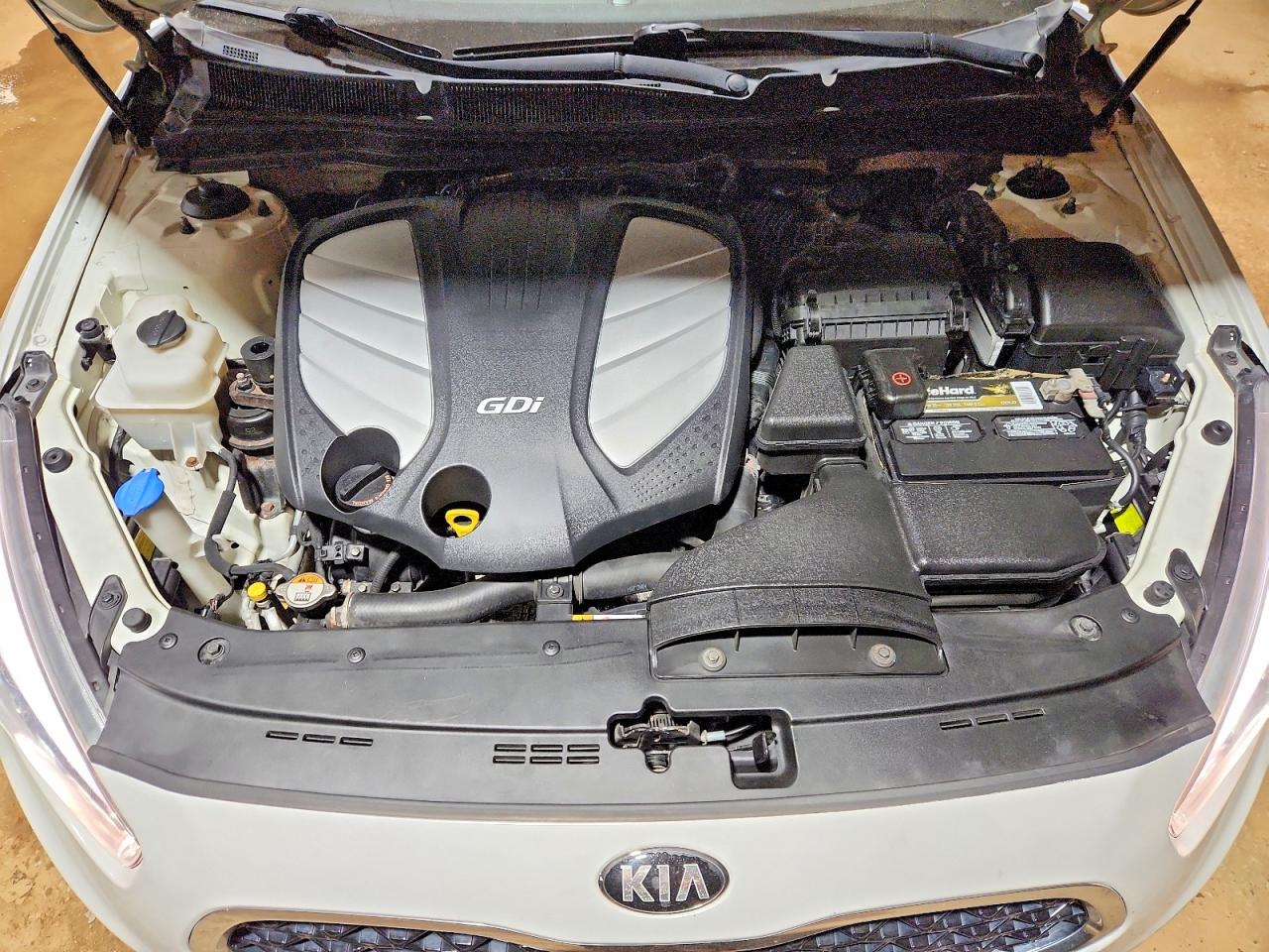 2015 KIA CADENZA PREMIUM photo 11