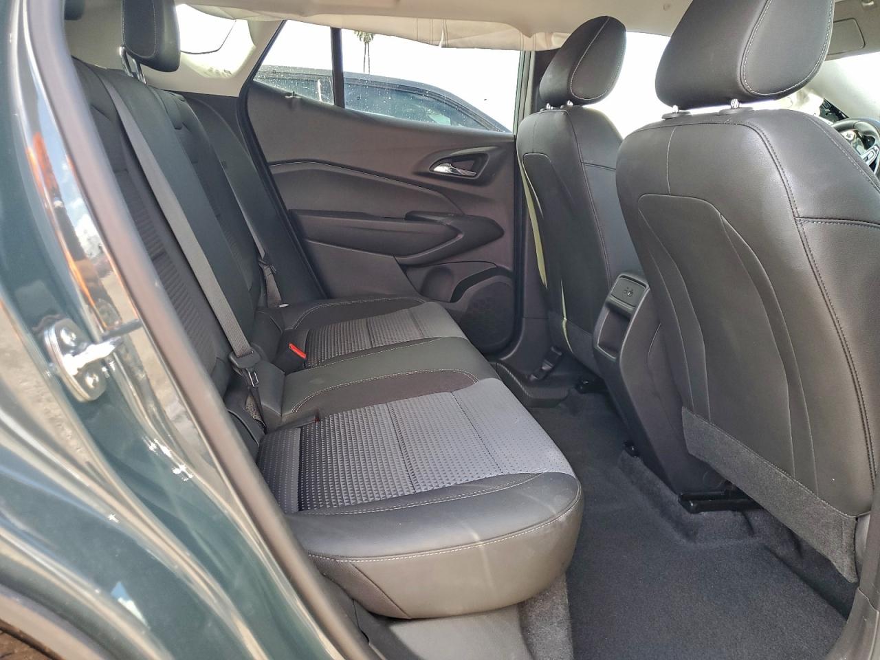 2025 CHEVROLET TRAX 1LT photo 11
