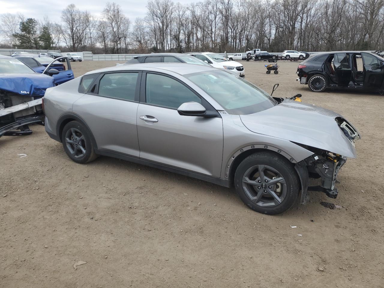 2025 KIA K4 LX photo 4