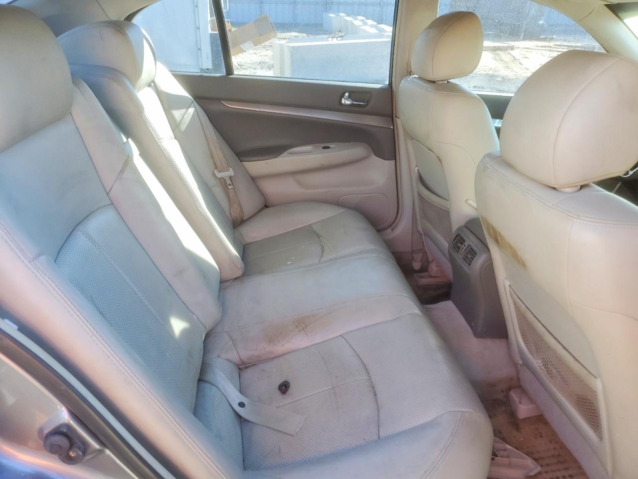 2012 INFINITI G37 BASE photo 10