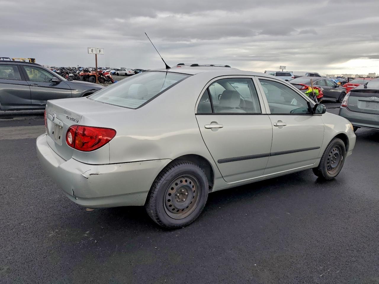 2003 TOYOTA COROLLA CE photo 3