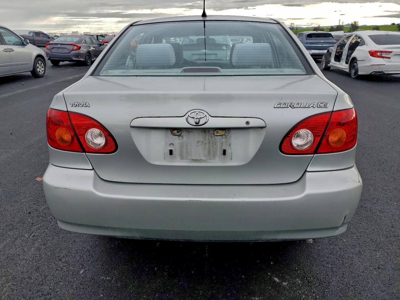 2003 TOYOTA COROLLA CE photo 6