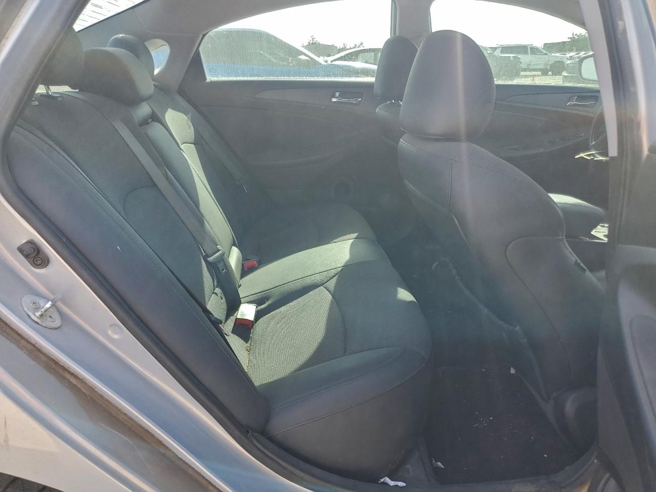 2013 HYUNDAI SONATA SE photo 10