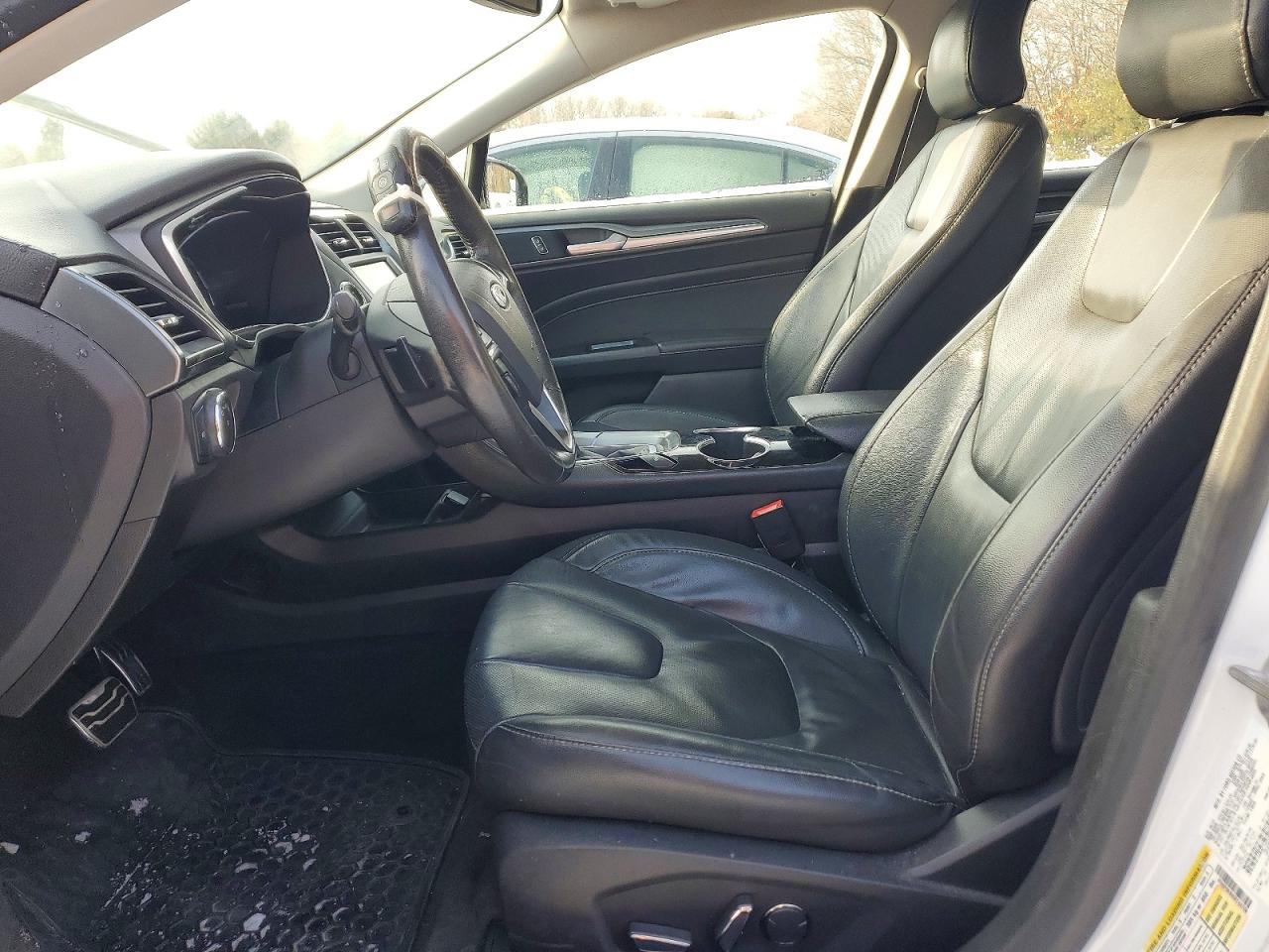2016 FORD FUSION TITANIUM photo 19