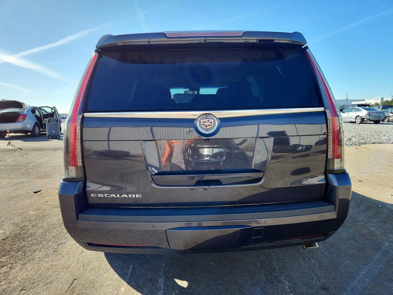 2015 CADILLAC ESCALADE photo 6