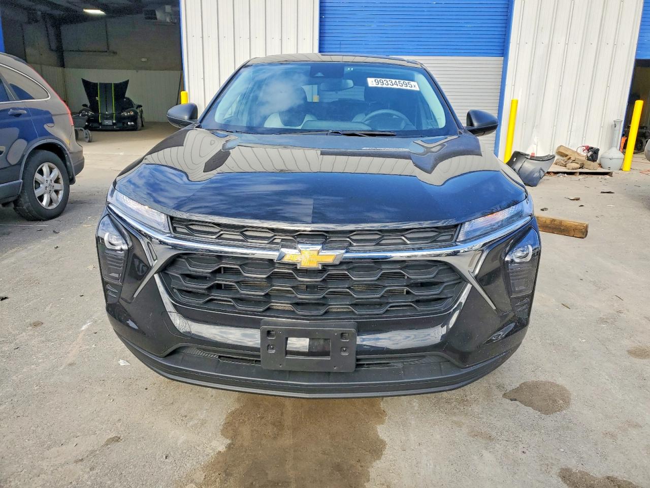 2025 CHEVROLET TRAX LS photo 5
